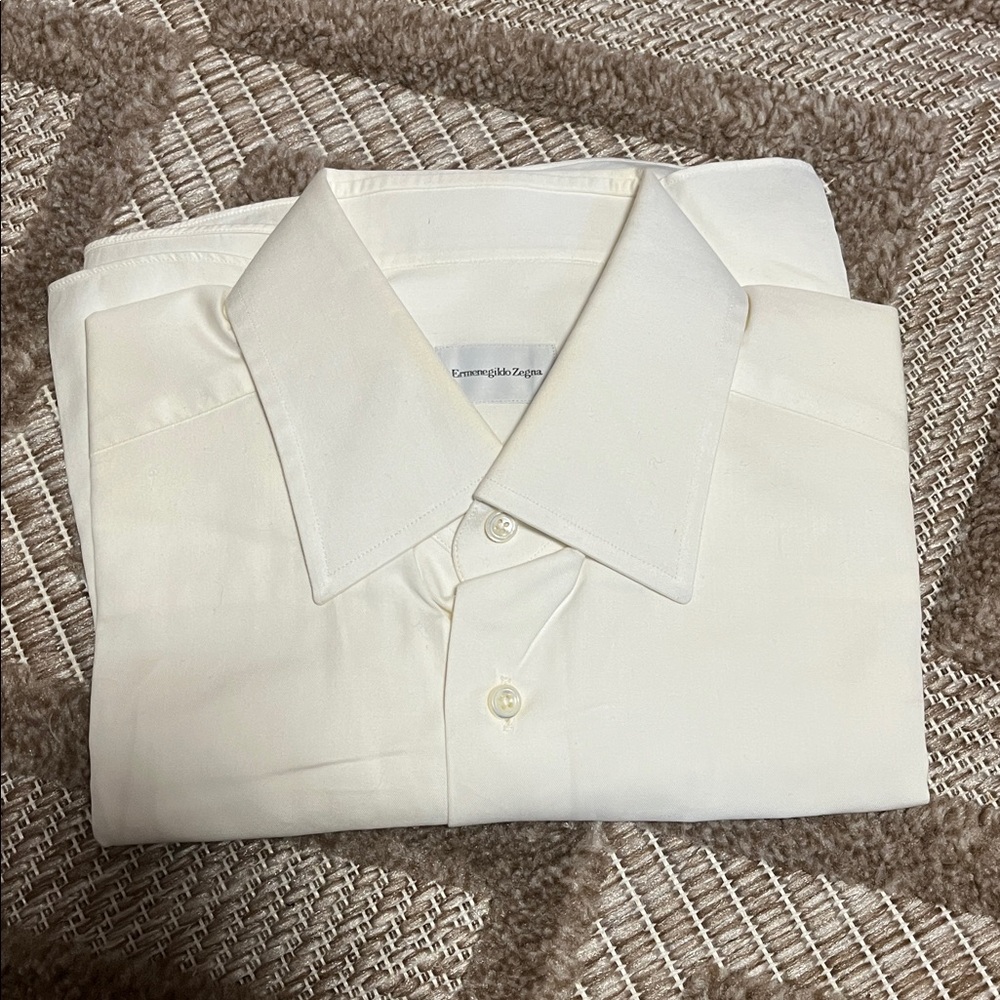 Ermenegildo Zegna White Cream Button-Up dress shirt